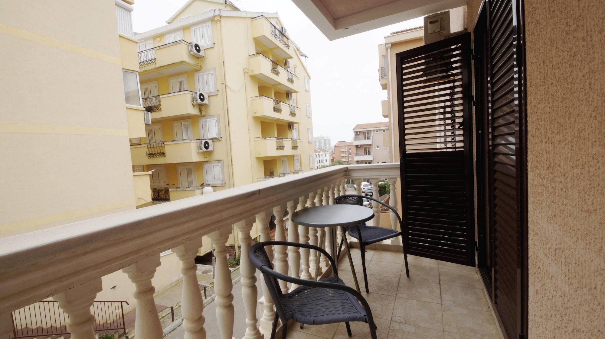 Apartment Glomazic Budva Extérieur photo